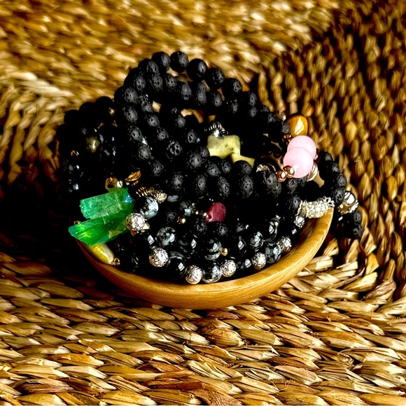 Lava rock beaded handmade bracelet/protection &  peace - Picture 3 of 8